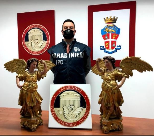 DISTINTIVO CARABINIERI TUTELA PATRIMONIO ARTISTICO